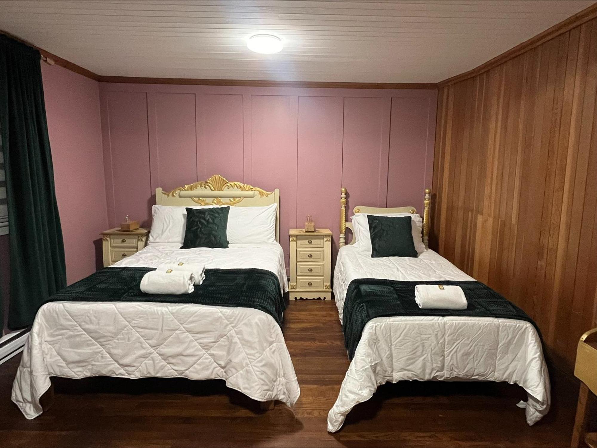 Gite De La Baie Hatee Bic Dış mekan fotoğraf
